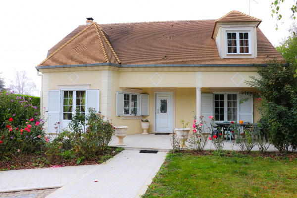Offres de vente Villa Saint-Maurice-Montcouronne 91530
